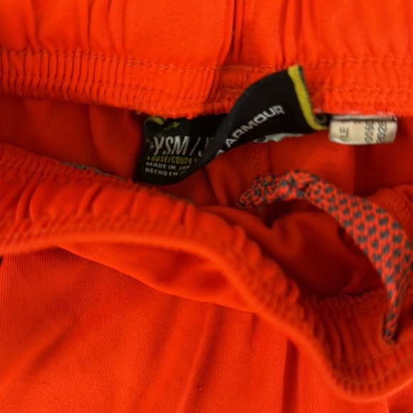 Boys athletic shorts YS youth small bundle.  2-Nike and 2-Under Armour - Picture 5 of 9